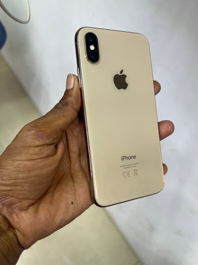 I phone xs